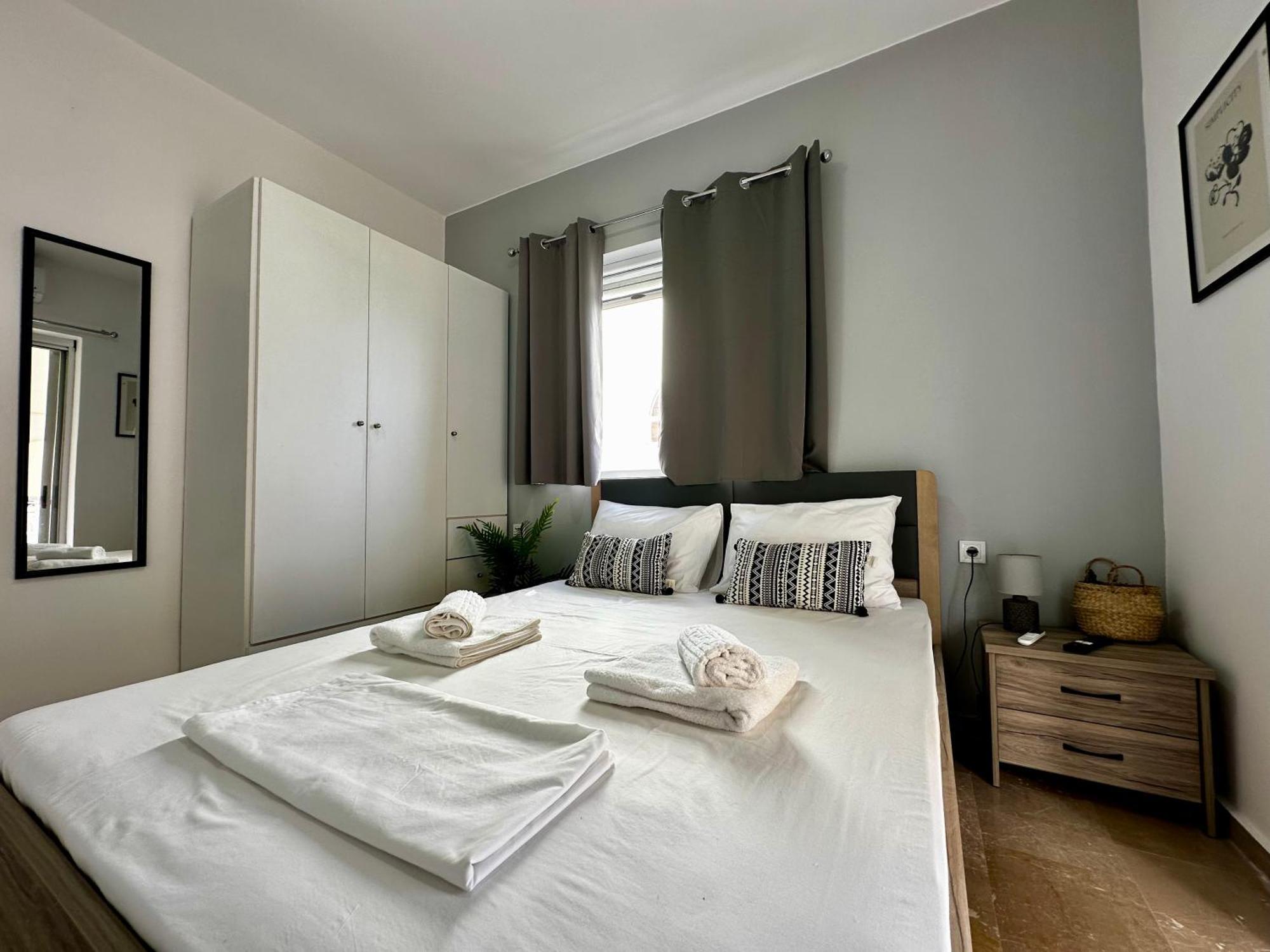 Modern & Cozy Apartment In The Heart Of Kos '9' Экстерьер фото