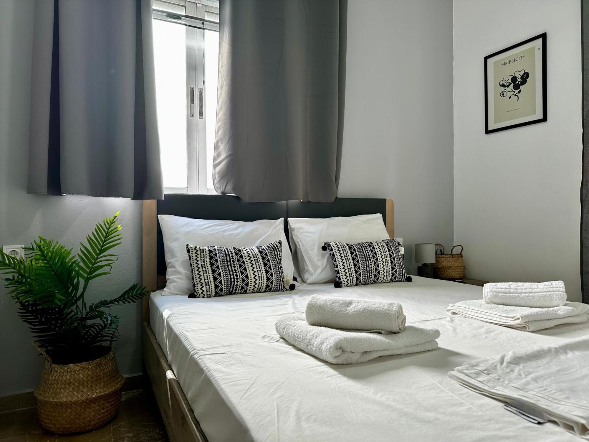 Modern & Cozy Apartment In The Heart Of Kos '9' Экстерьер фото