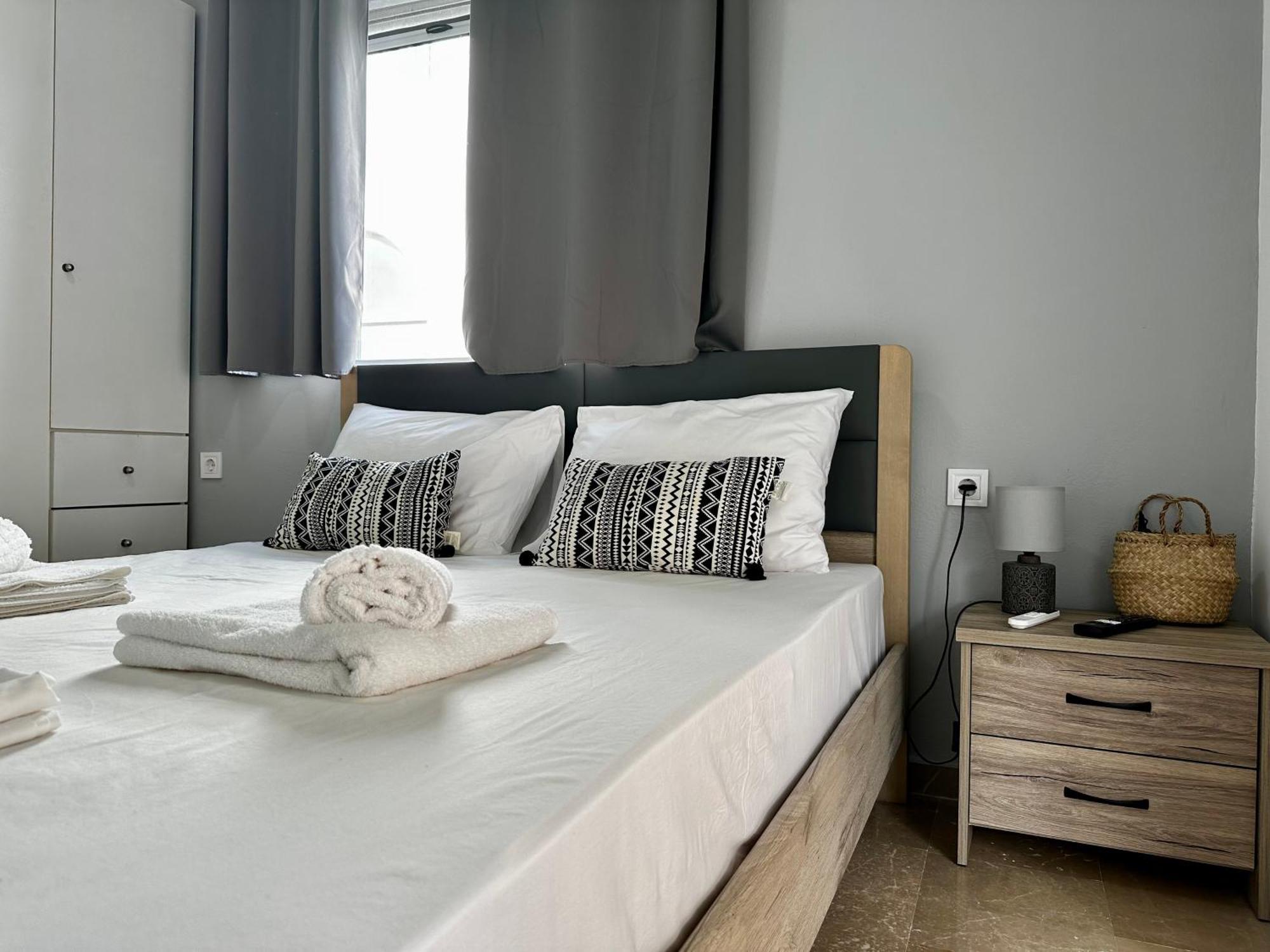 Modern & Cozy Apartment In The Heart Of Kos '9' Экстерьер фото